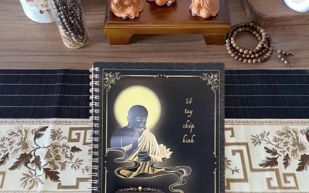 Bộ 6 Sổ Chép Kinh In Mờ Kèm Đầy Đủ Phụ Kiện — ảnh 6